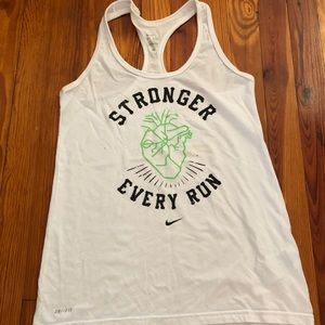 Nike Boston “stronger every run” tank top small